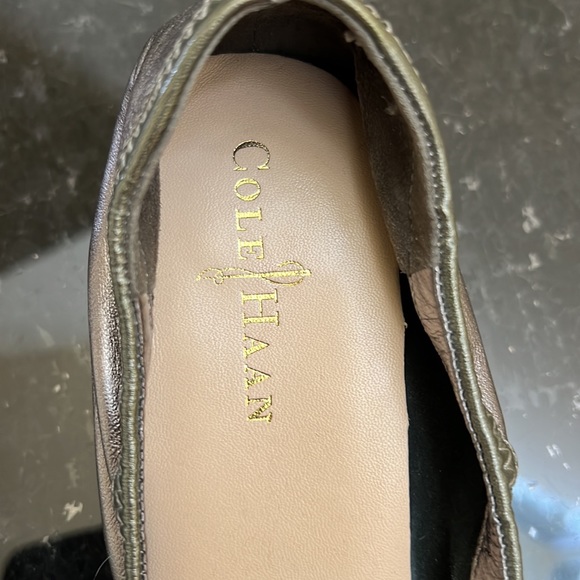 Cole Haan wedge leather shoes. - Picture 2 of 3